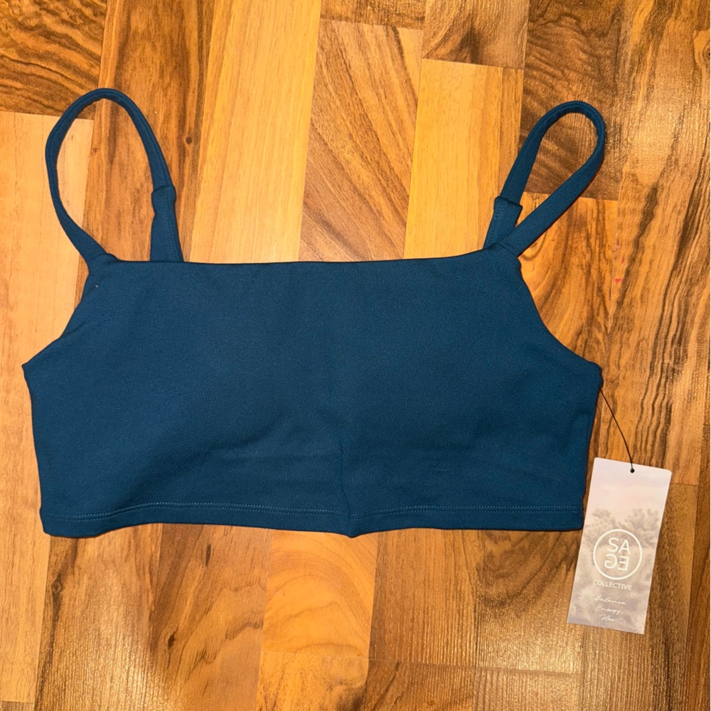 SAGE sports bra blue NWT, size medium athletic, sports, workout